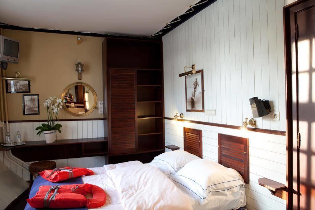 Boat Hotel De Barge Brugge Ngoại thất bức ảnh