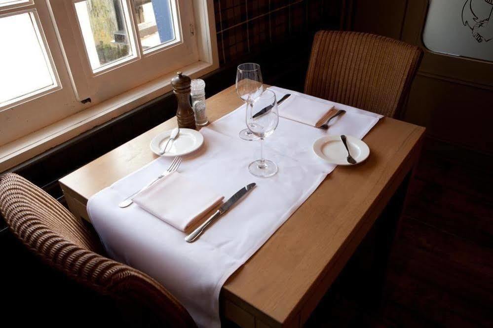 Boat Hotel De Barge Brugge Ngoại thất bức ảnh