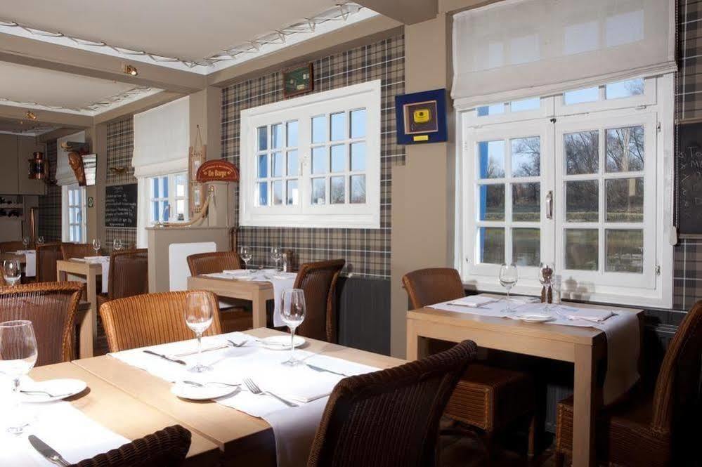 Boat Hotel De Barge Brugge Ngoại thất bức ảnh